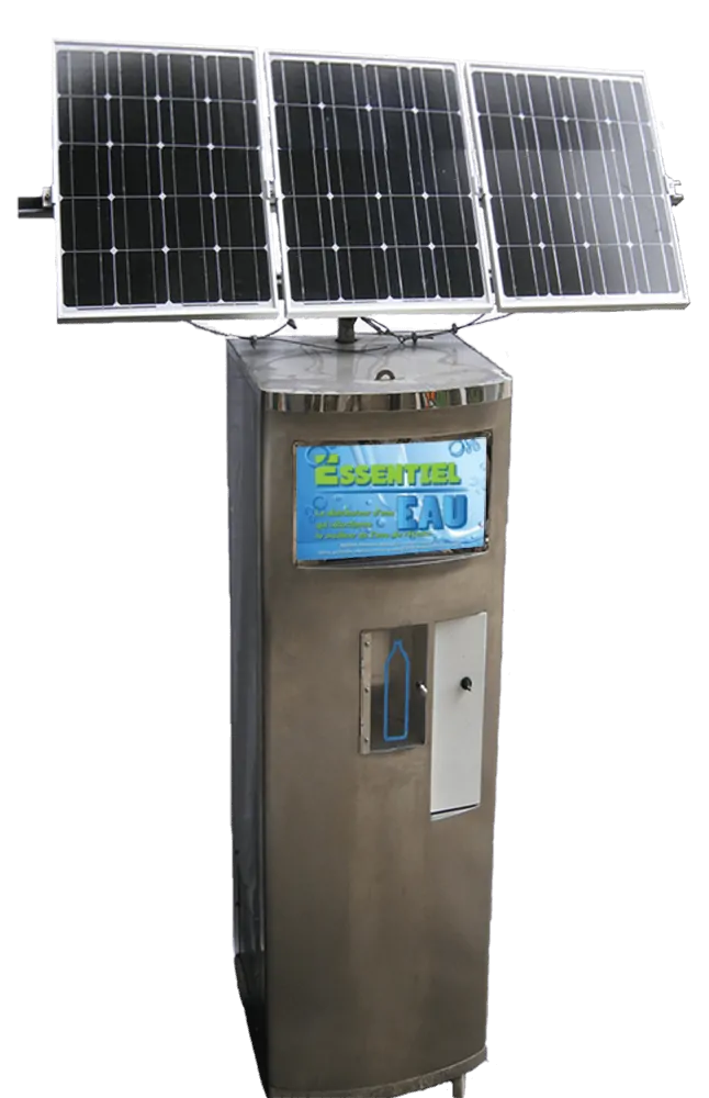 Distributeur automatique d'eau par système de panneaux solaires